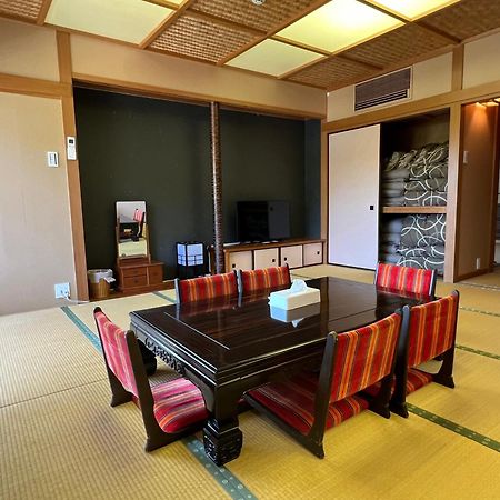 熱海温泉　実の別荘 อาตามิ ภายนอก รูปภาพ
