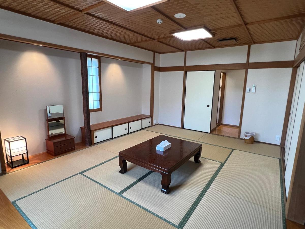 熱海温泉　実の別荘 อาตามิ ภายนอก รูปภาพ